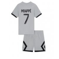Fotbalové Dres Paris Saint-Germain Kylian Mbappe #7 Dětské Venkovní 2022-23 Krátký Rukáv (+ trenýrky)